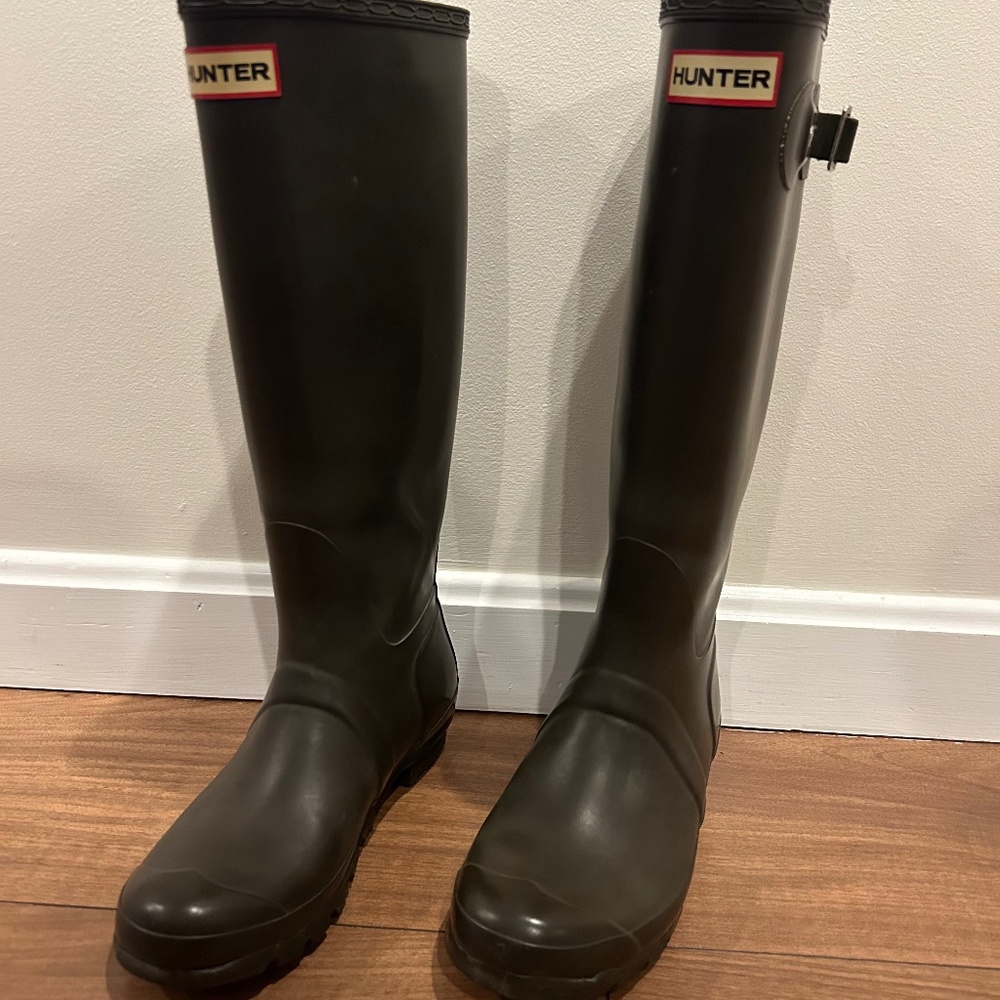 Hunter rain boots